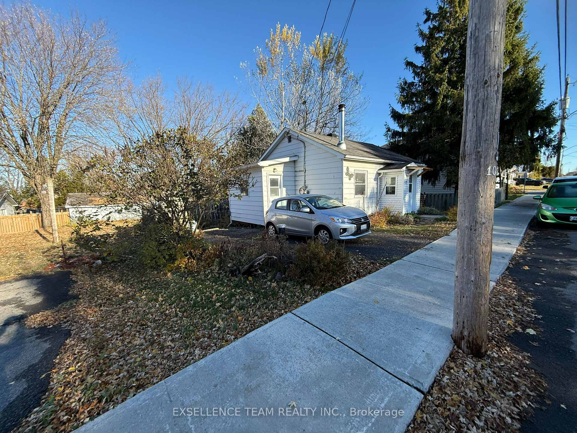 Photo 2 of 7 Mechanic Street E, North Glengarry, Maxville — HOMEH