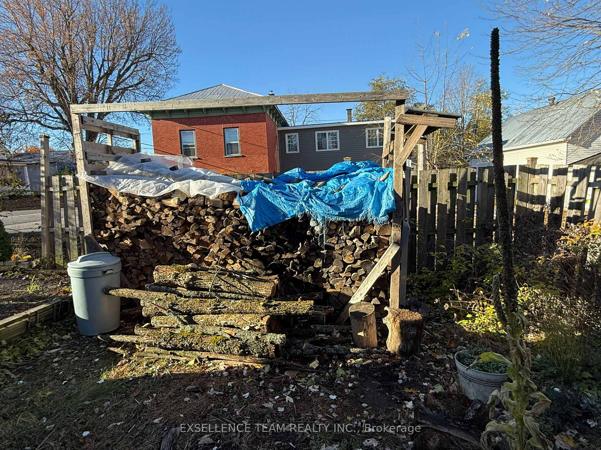 Photo 6 of 7 Mechanic Street E, North Glengarry, Maxville — HOMEH