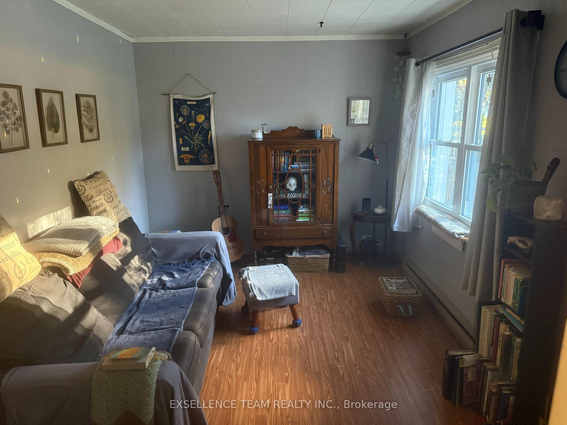 Photo 8 of 7 Mechanic Street E, North Glengarry, Maxville — HOMEH