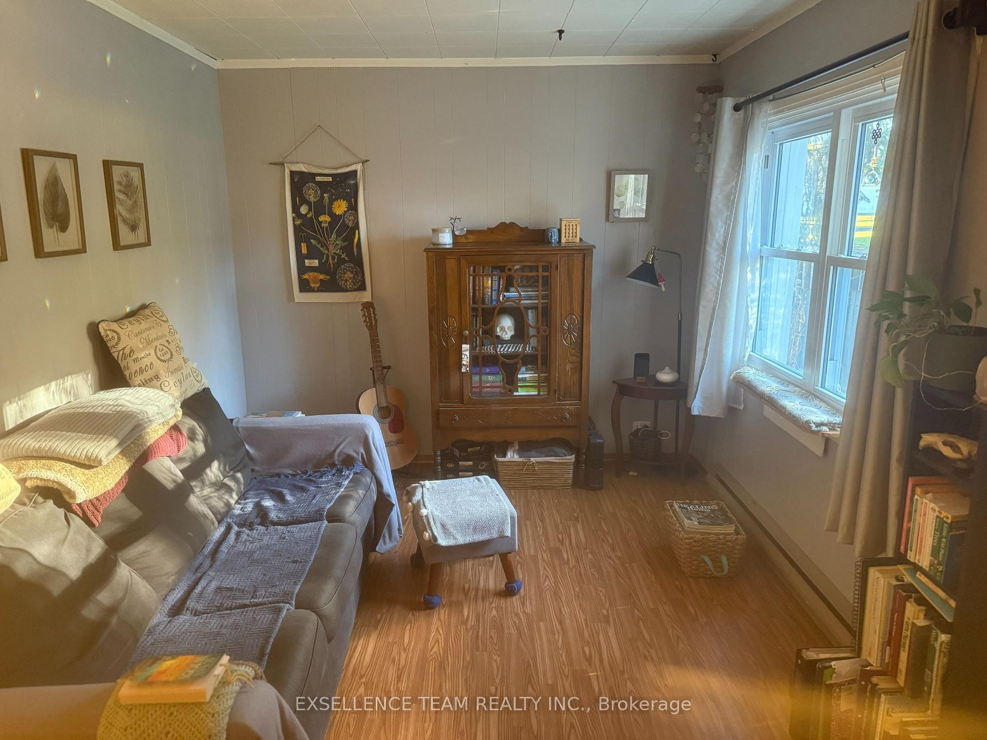Photo 9 of 7 Mechanic Street E, North Glengarry, Maxville — HOMEH