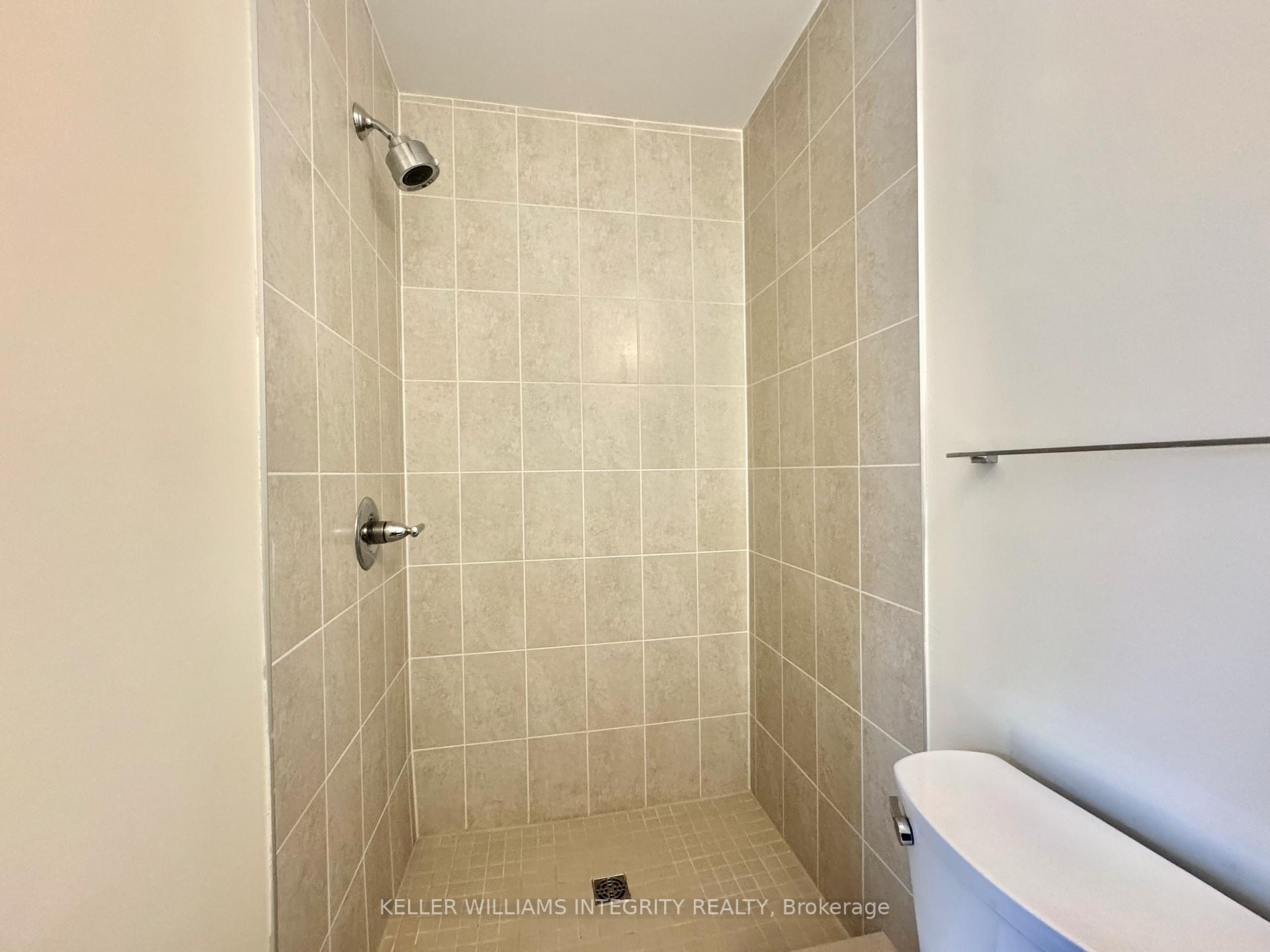Photo 11 of 136 King George Street, Ottawa, Overbrook/Castle Heights — HOMEH