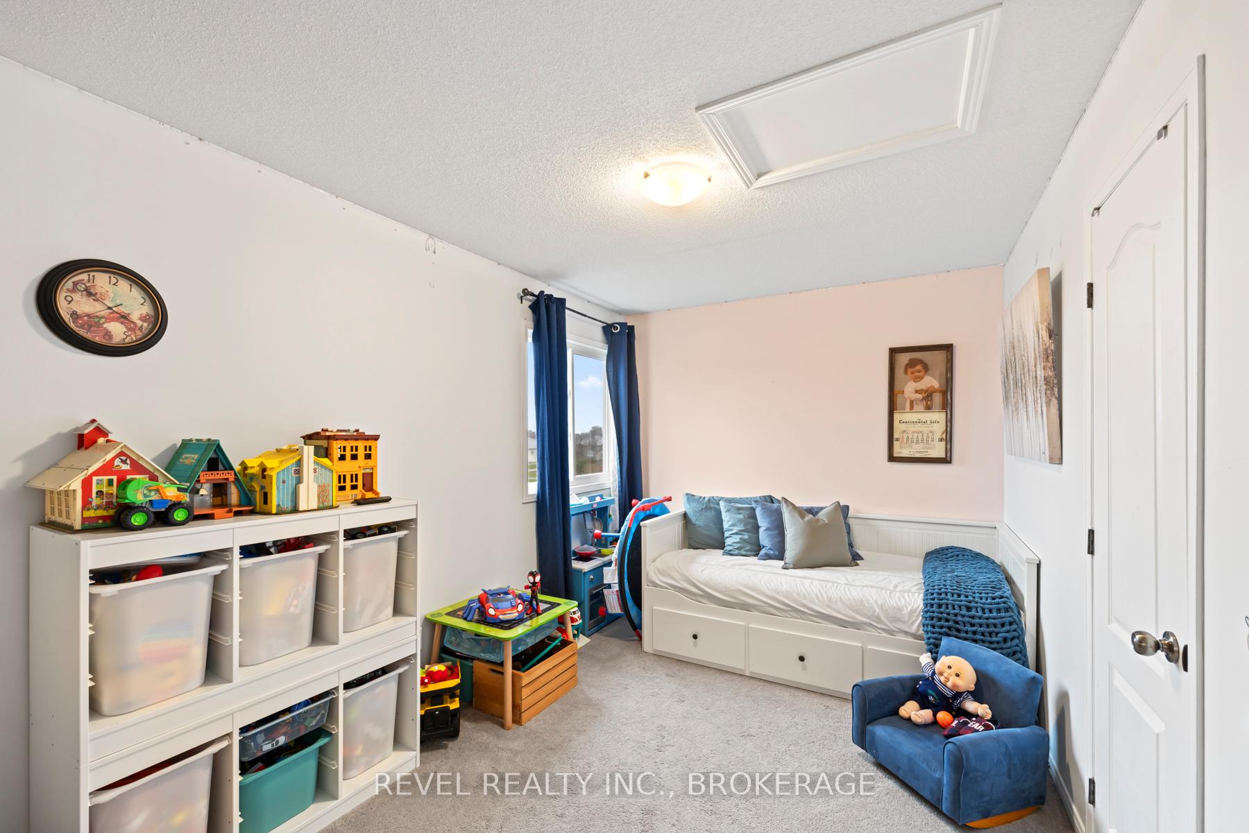 Photo 28 of 1365 Atkinson Street, Kingston, City Northwest — HOMEH