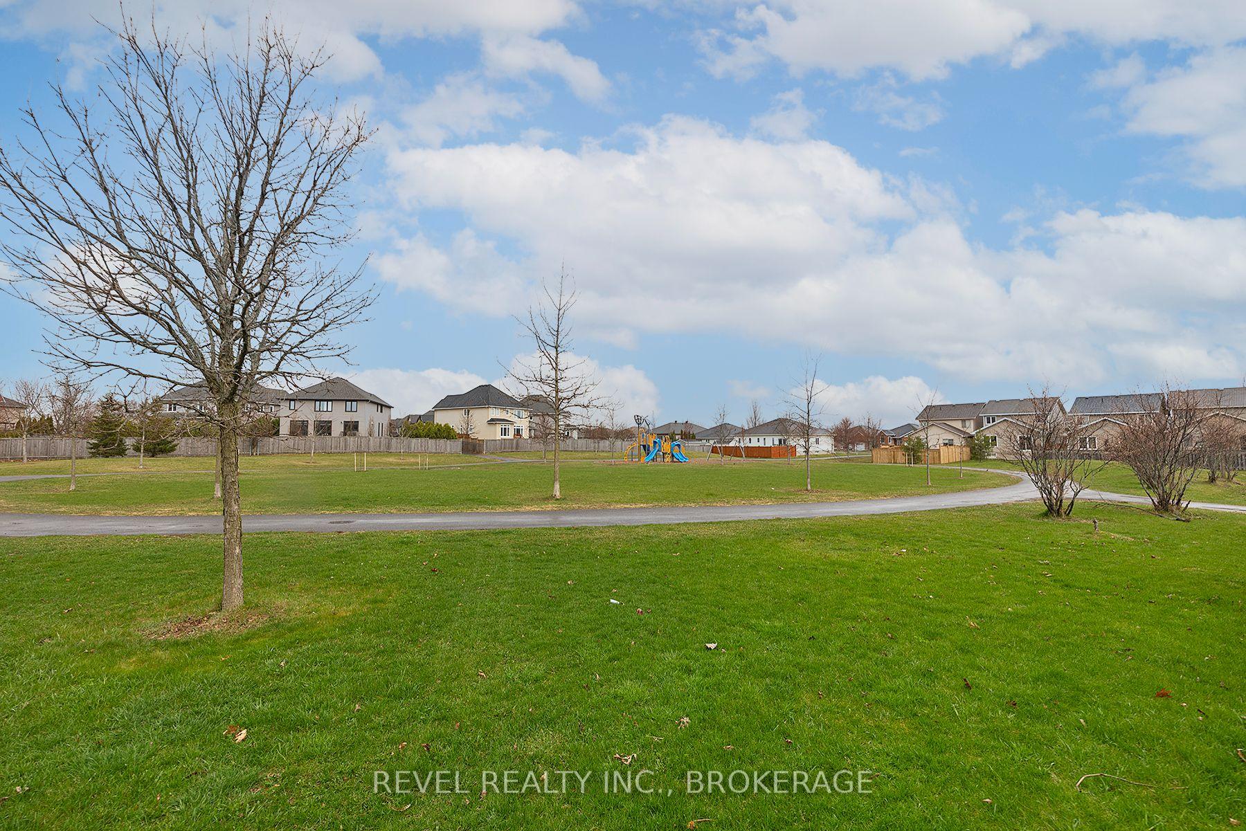 Photo 42 of 1365 Atkinson Street, Kingston, City Northwest — HOMEH