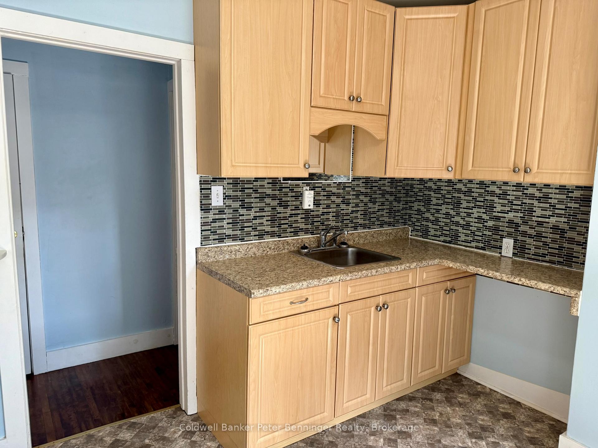 Photo 11 of 259 Minnie Street, North Huron, Wingham — HOMEH