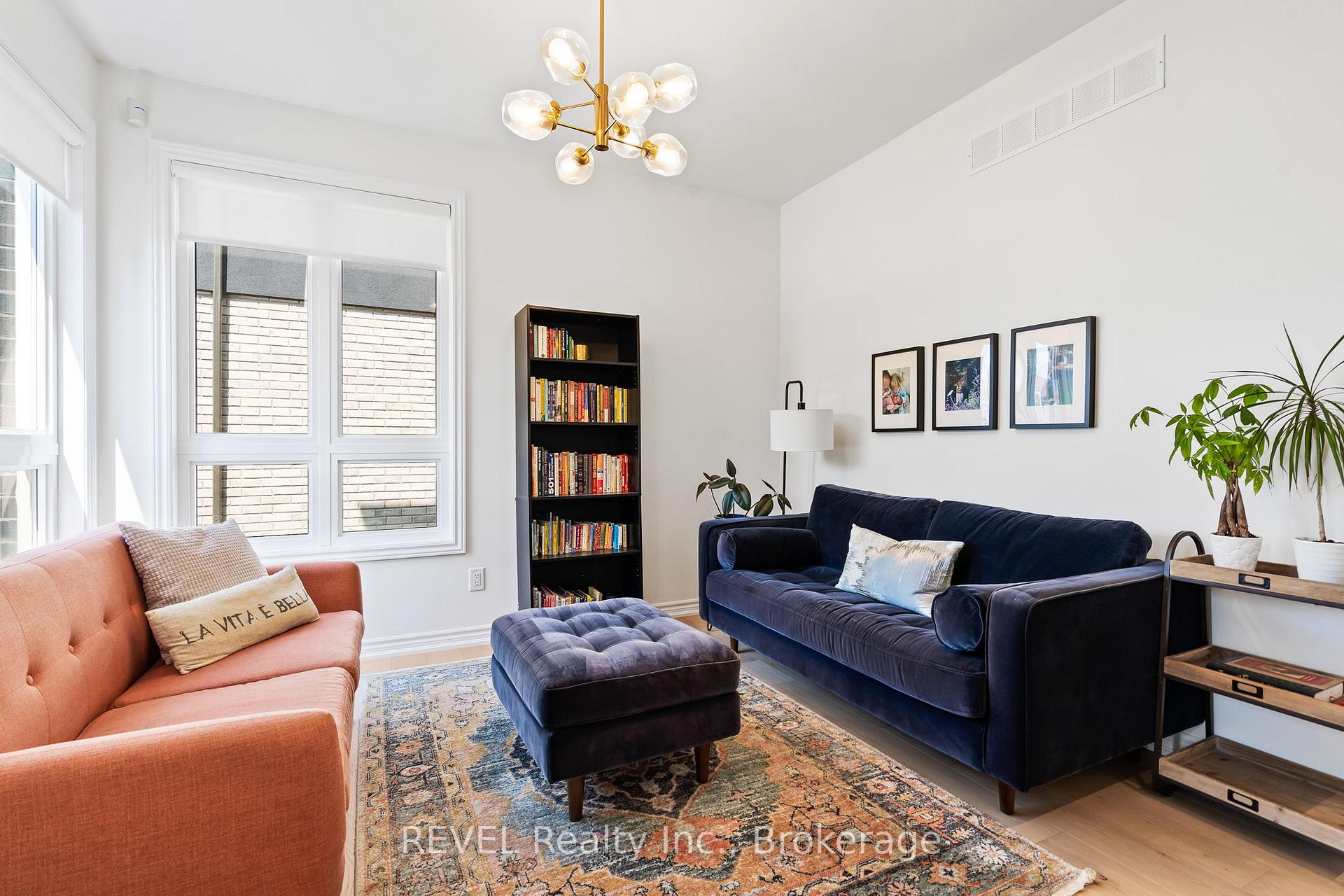 Photo 8 of 8045 Brookside Drive, Niagara Falls, Ascot — HOMEH