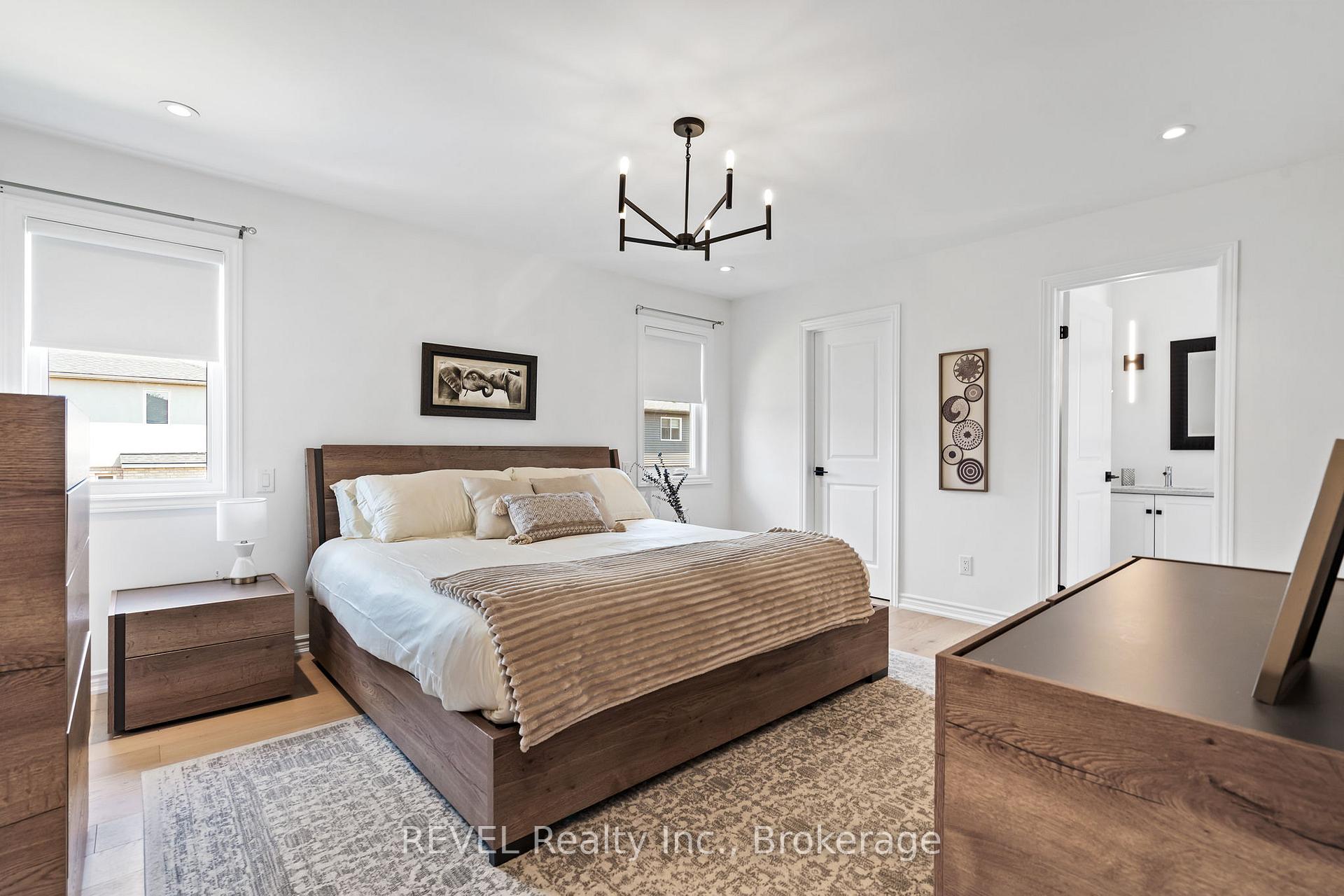 Photo 27 of 8045 Brookside Drive, Niagara Falls, Ascot — HOMEH