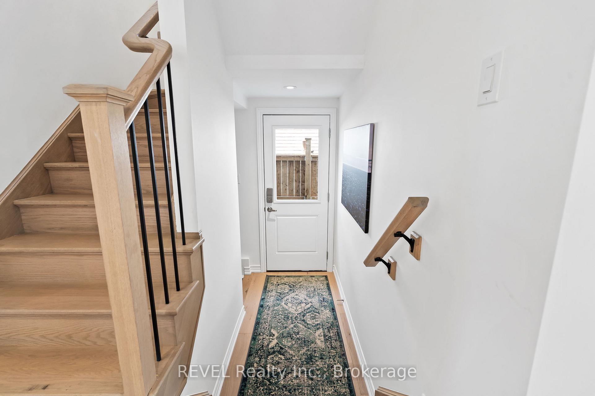 Photo 32 of 8045 Brookside Drive, Niagara Falls, Ascot — HOMEH