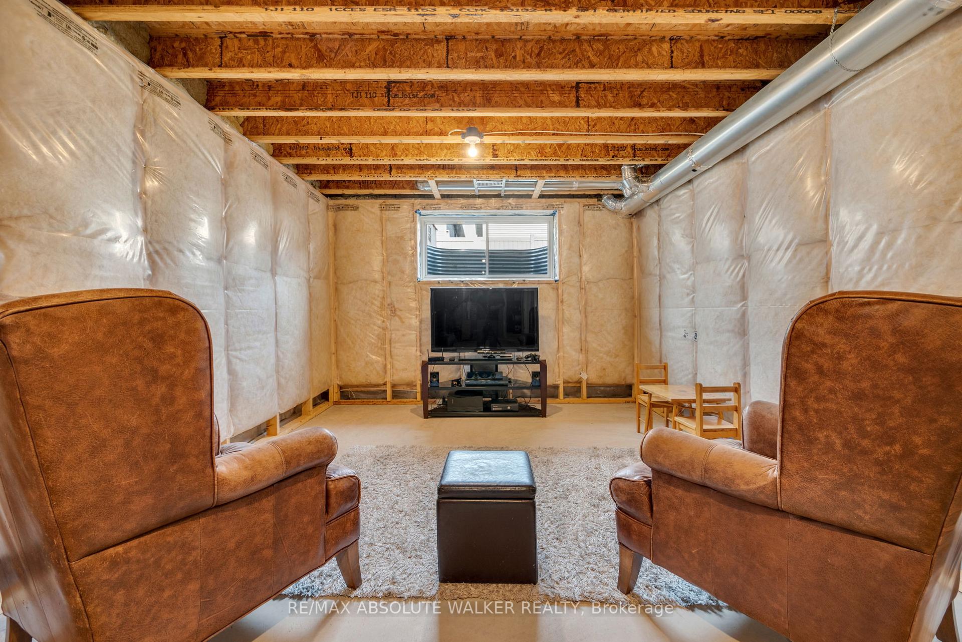 Photo 31 of 175 Crevasse Road, Ottawa, Mer Bleue/Bradley Estates/Anderson Park — HOMEH