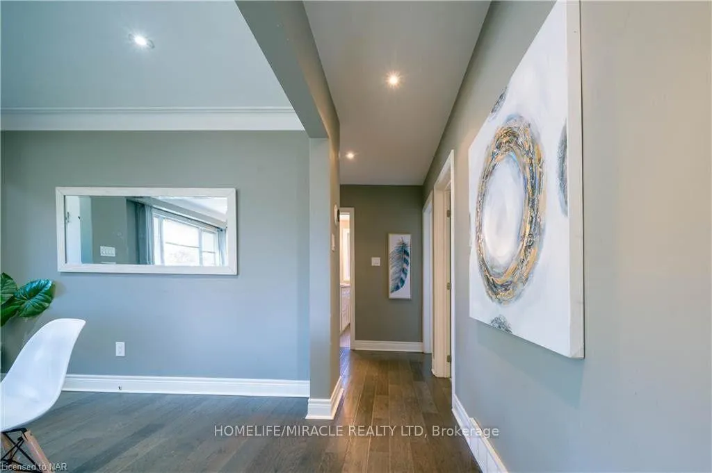 Photo 8 of Unit #Main, 2256 Stanley Avenue, Niagara Falls, Church's Lane — HOMEH