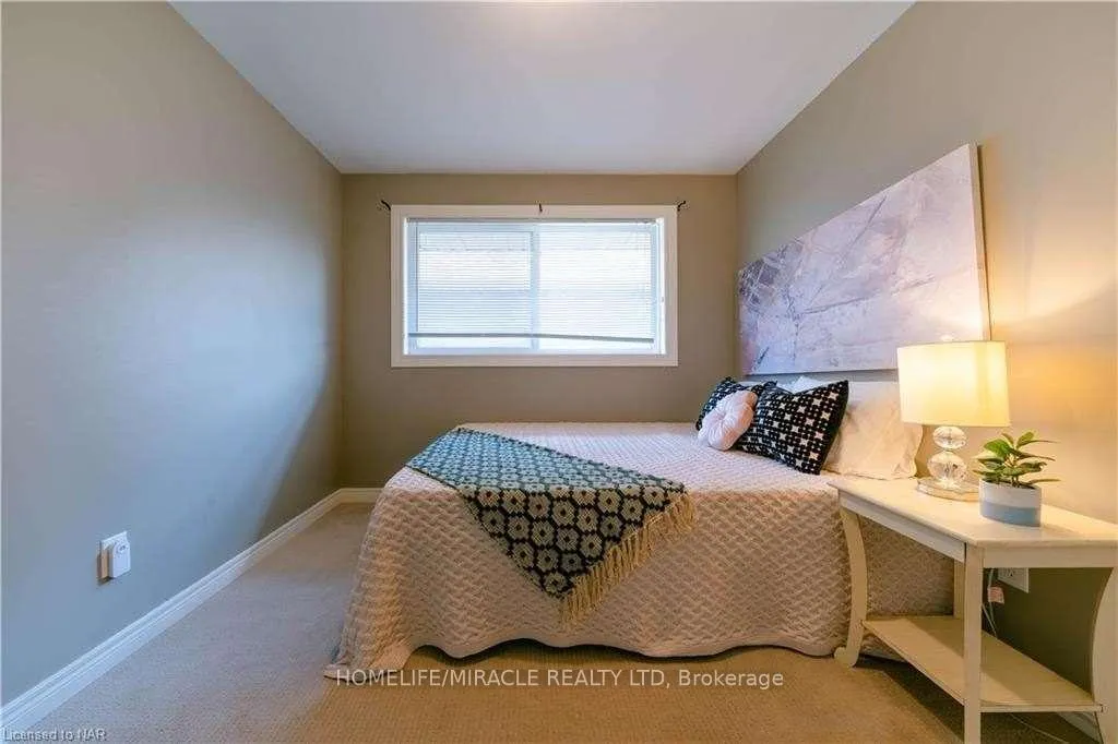 Photo 11 of Unit #Main, 2256 Stanley Avenue, Niagara Falls, Church's Lane — HOMEH
