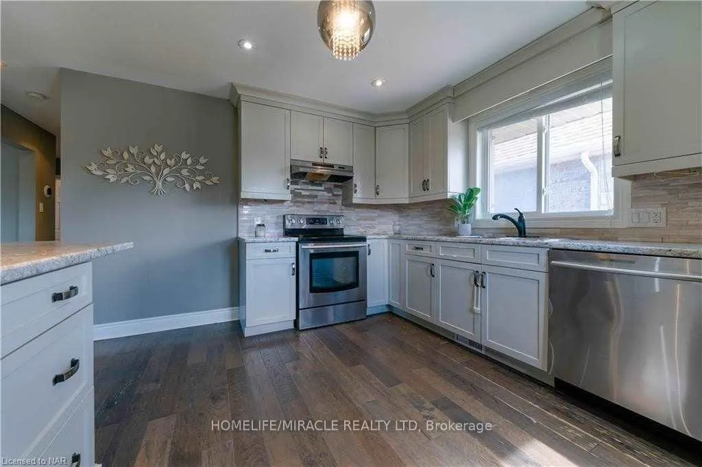 Photo 24 of Unit #Main, 2256 Stanley Avenue, Niagara Falls, Church's Lane — HOMEH