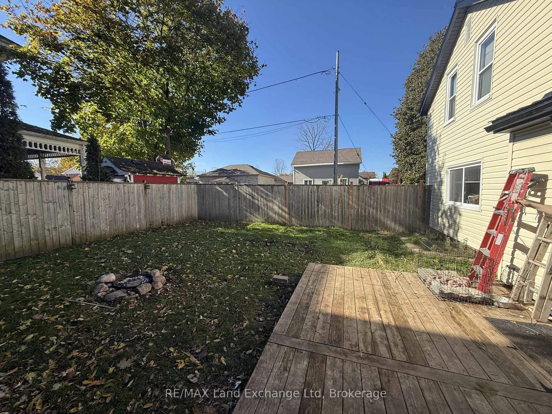 Photo 24 of 26 Patrick Street W, North Huron, Wingham — HOMEH