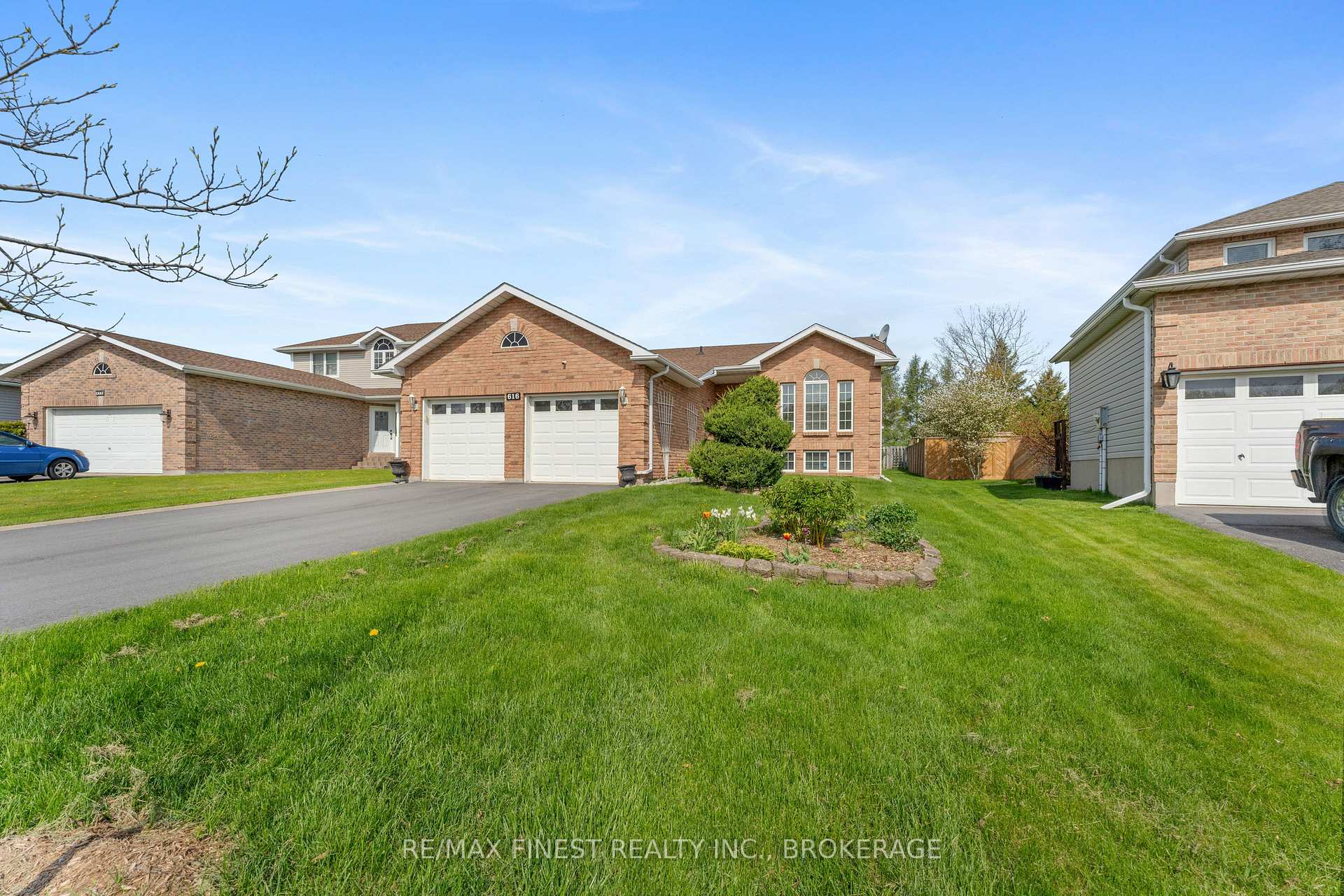 Photo 1 of 616 Roosevelt Drive, Kingston, City Southwest — HOMEH