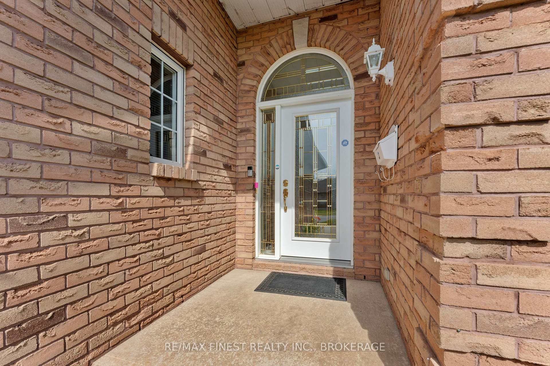 Photo 4 of 616 Roosevelt Drive, Kingston, City Southwest — HOMEH