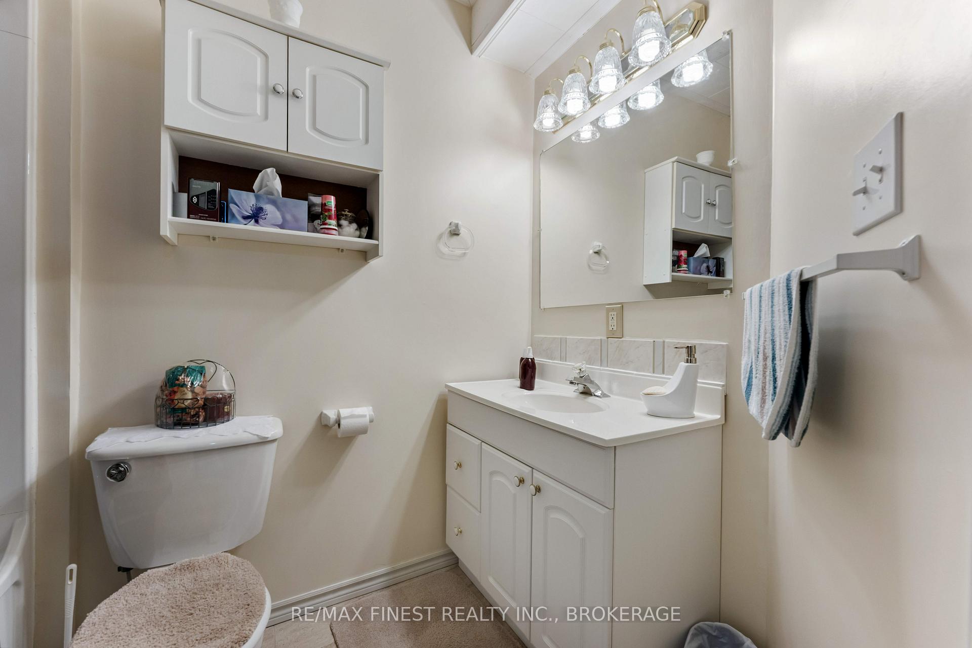 Photo 41 of 616 Roosevelt Drive, Kingston, City Southwest — HOMEH