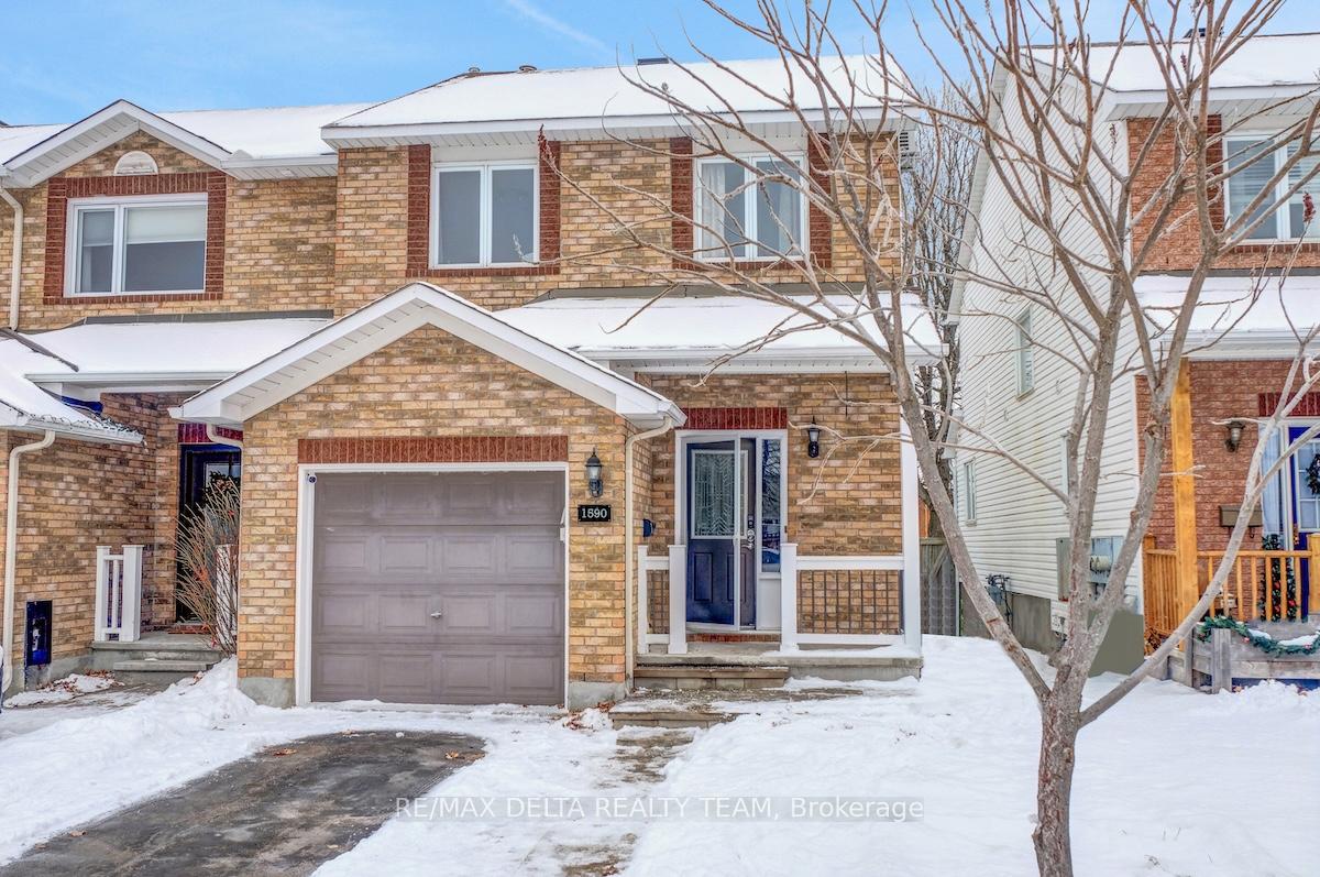 Photo 2 of 1590 Cedar Mills Road, Ottawa, Chateauneuf — HOMEH