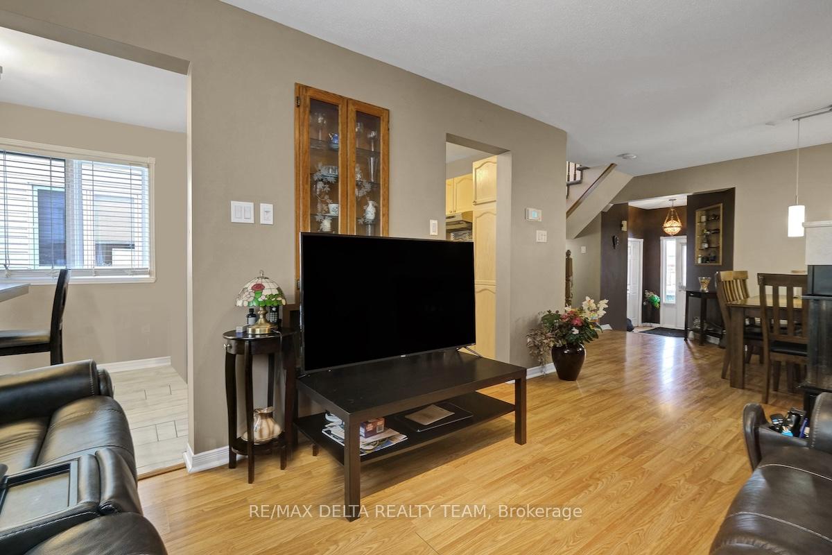 Photo 10 of 1590 Cedar Mills Road, Ottawa, Chateauneuf — HOMEH