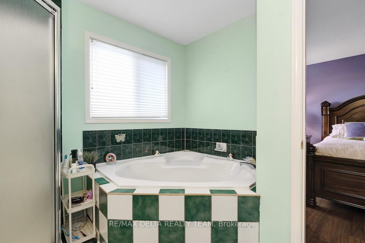 Photo 24 of 1590 Cedar Mills Road, Ottawa, Chateauneuf — HOMEH