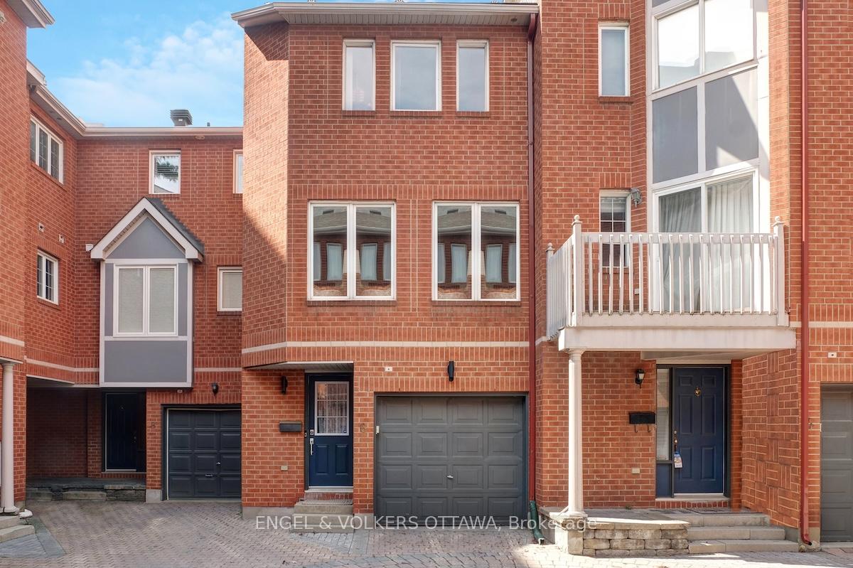Photo 1 of 6 Stockport Private, Ottawa, Ottawa Centre — HOMEH