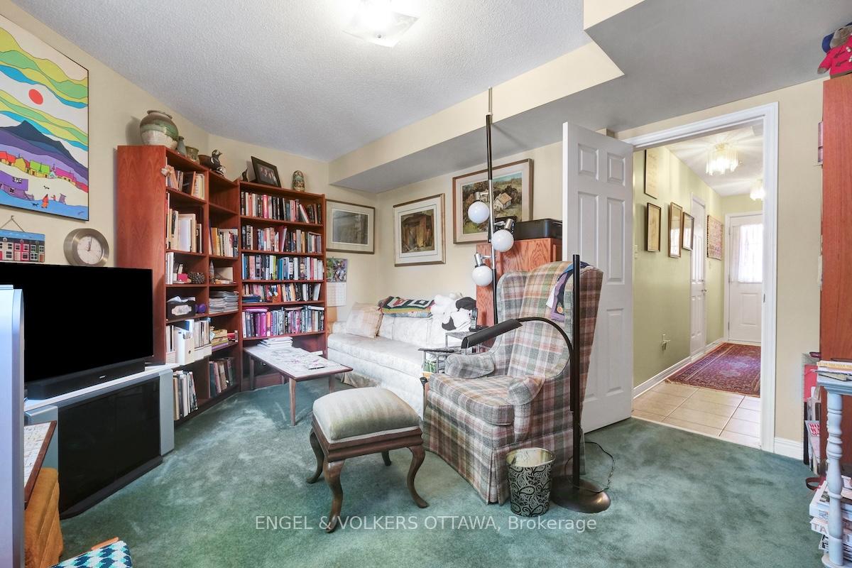 Photo 7 of 6 Stockport Private, Ottawa, Ottawa Centre — HOMEH