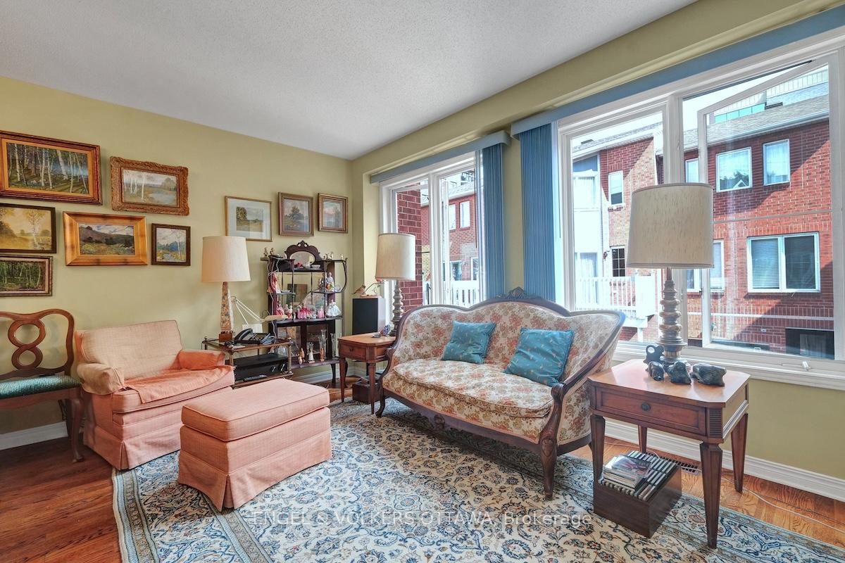 Photo 10 of 6 Stockport Private, Ottawa, Ottawa Centre — HOMEH