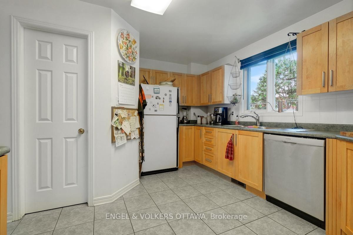 Photo 18 of 6 Stockport Private, Ottawa, Ottawa Centre — HOMEH