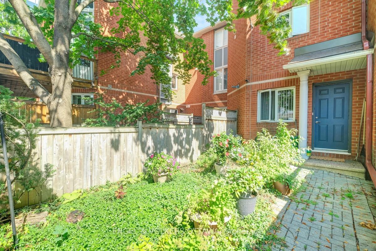 Photo 26 of 6 Stockport Private, Ottawa, Ottawa Centre — HOMEH