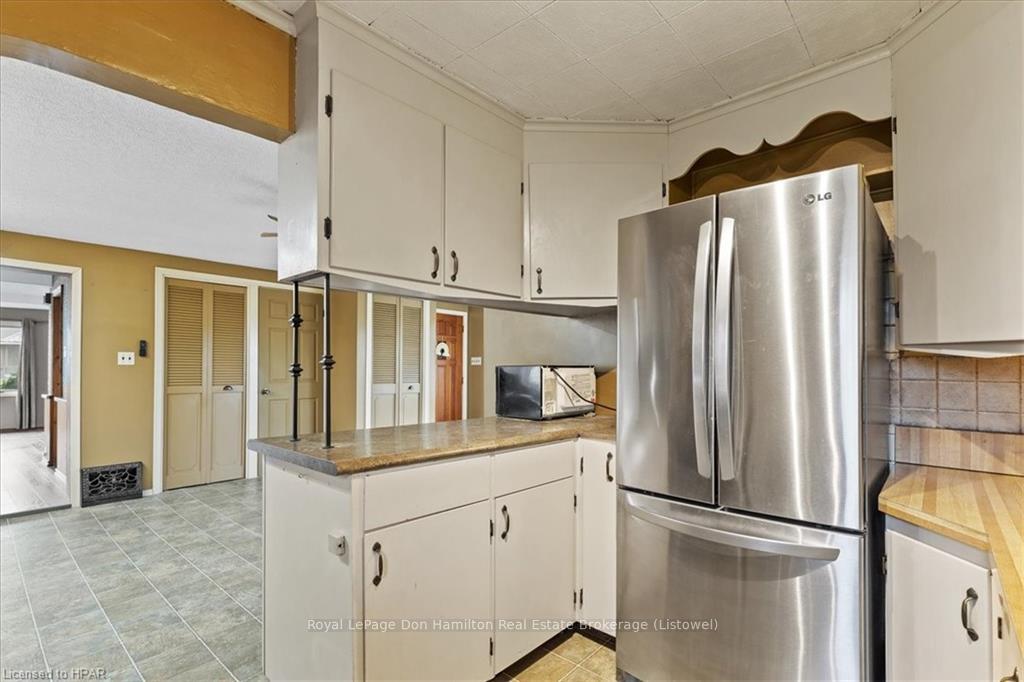 Photo 5 of 129 King Street N, North Perth, Elma — HOMEH