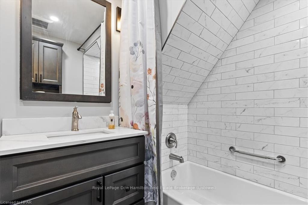 Photo 26 of 129 King Street N, North Perth, Elma — HOMEH