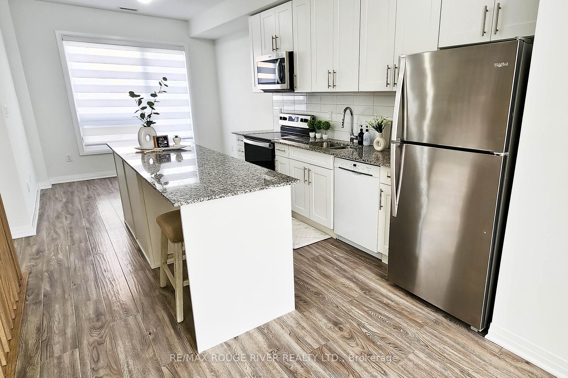 Photo 5 of 1630 Pleasure Valley Path, Oshawa, Samac — HOMEH