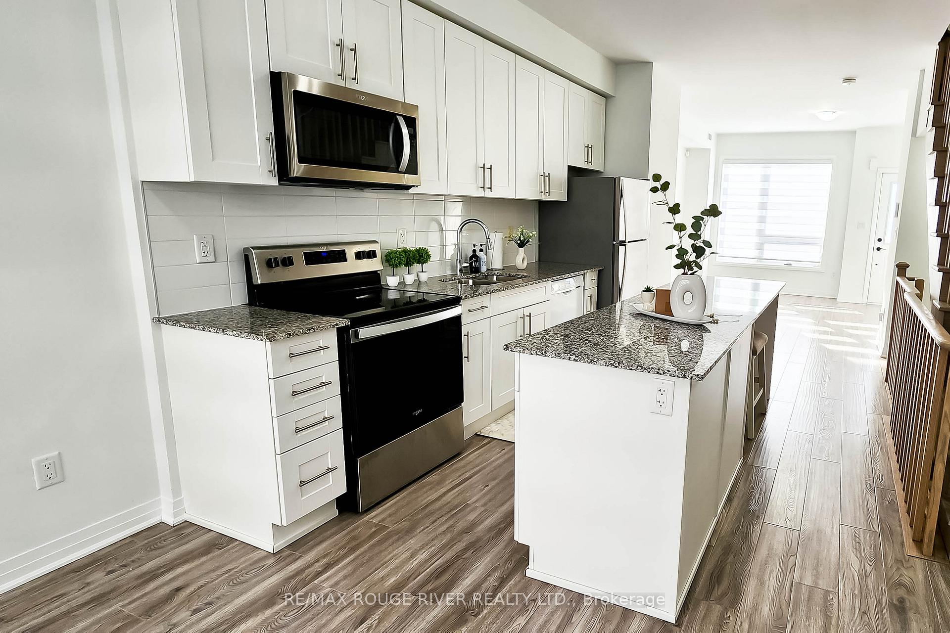 Photo 7 of 1630 Pleasure Valley Path, Oshawa, Samac — HOMEH