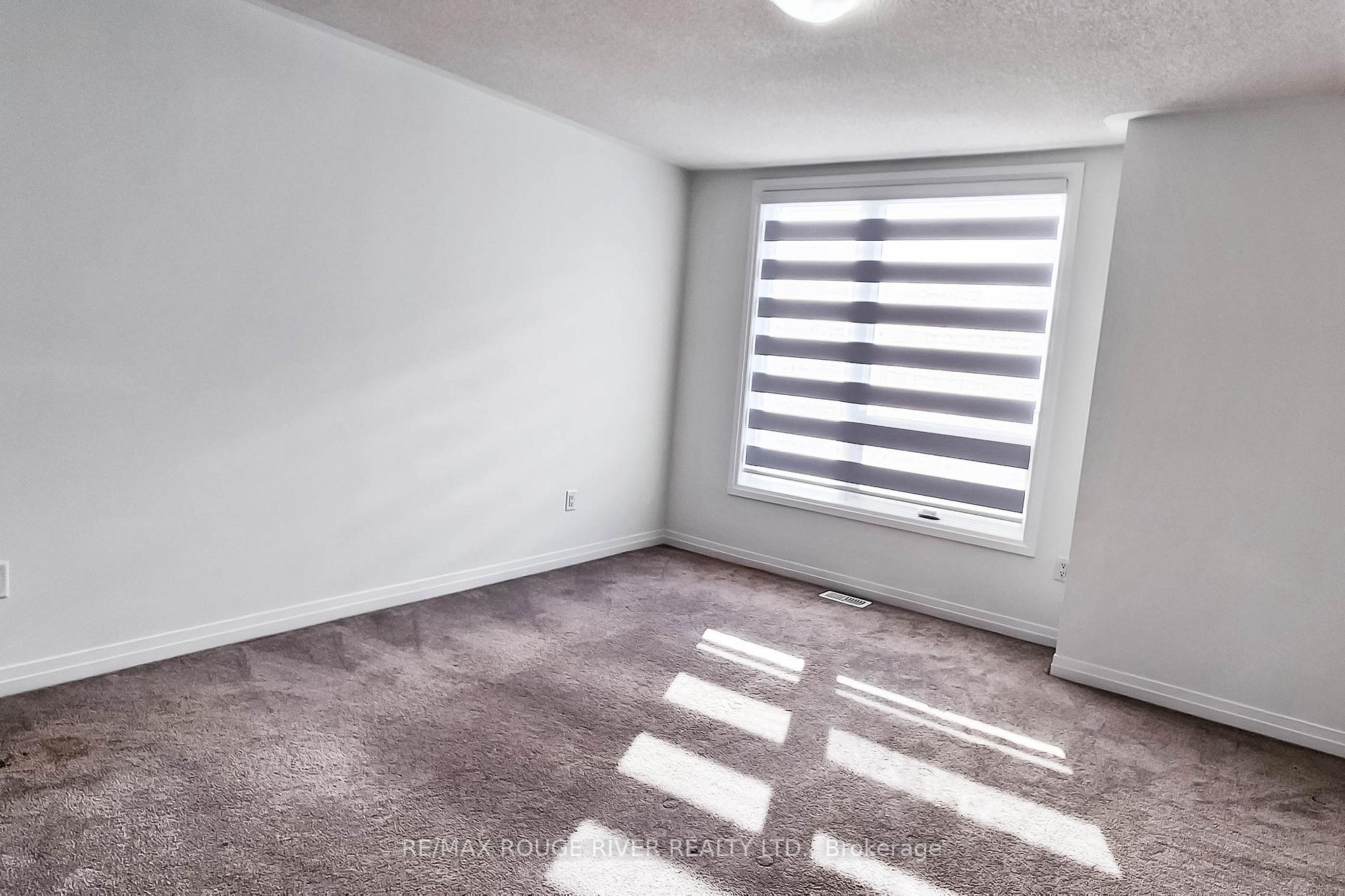 Photo 11 of 1630 Pleasure Valley Path, Oshawa, Samac — HOMEH