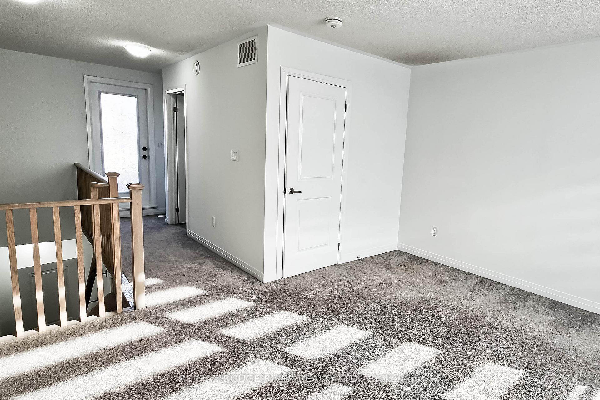 Photo 13 of 1630 Pleasure Valley Path, Oshawa, Samac — HOMEH