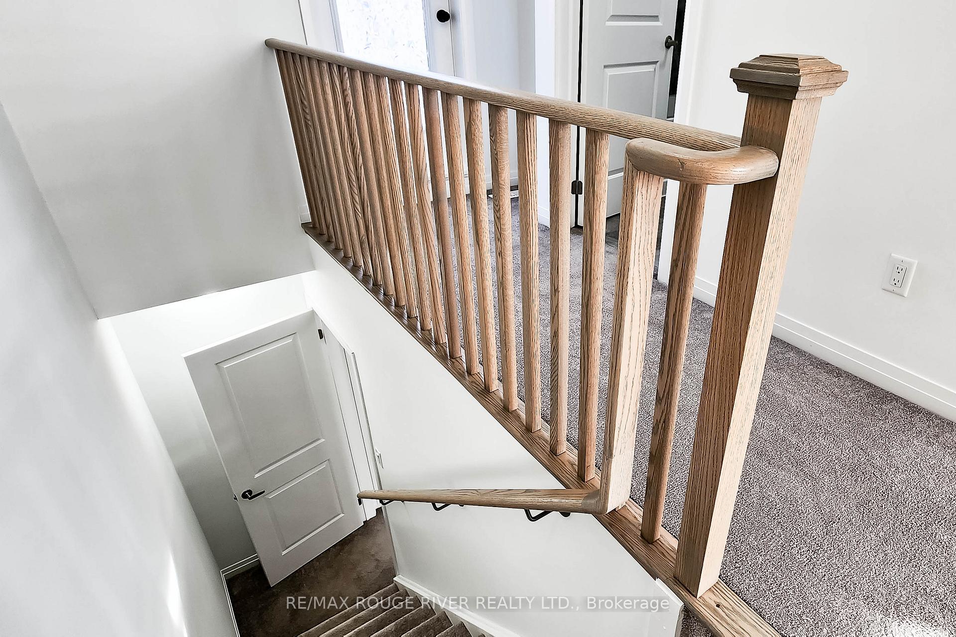 Photo 16 of 1630 Pleasure Valley Path, Oshawa, Samac — HOMEH