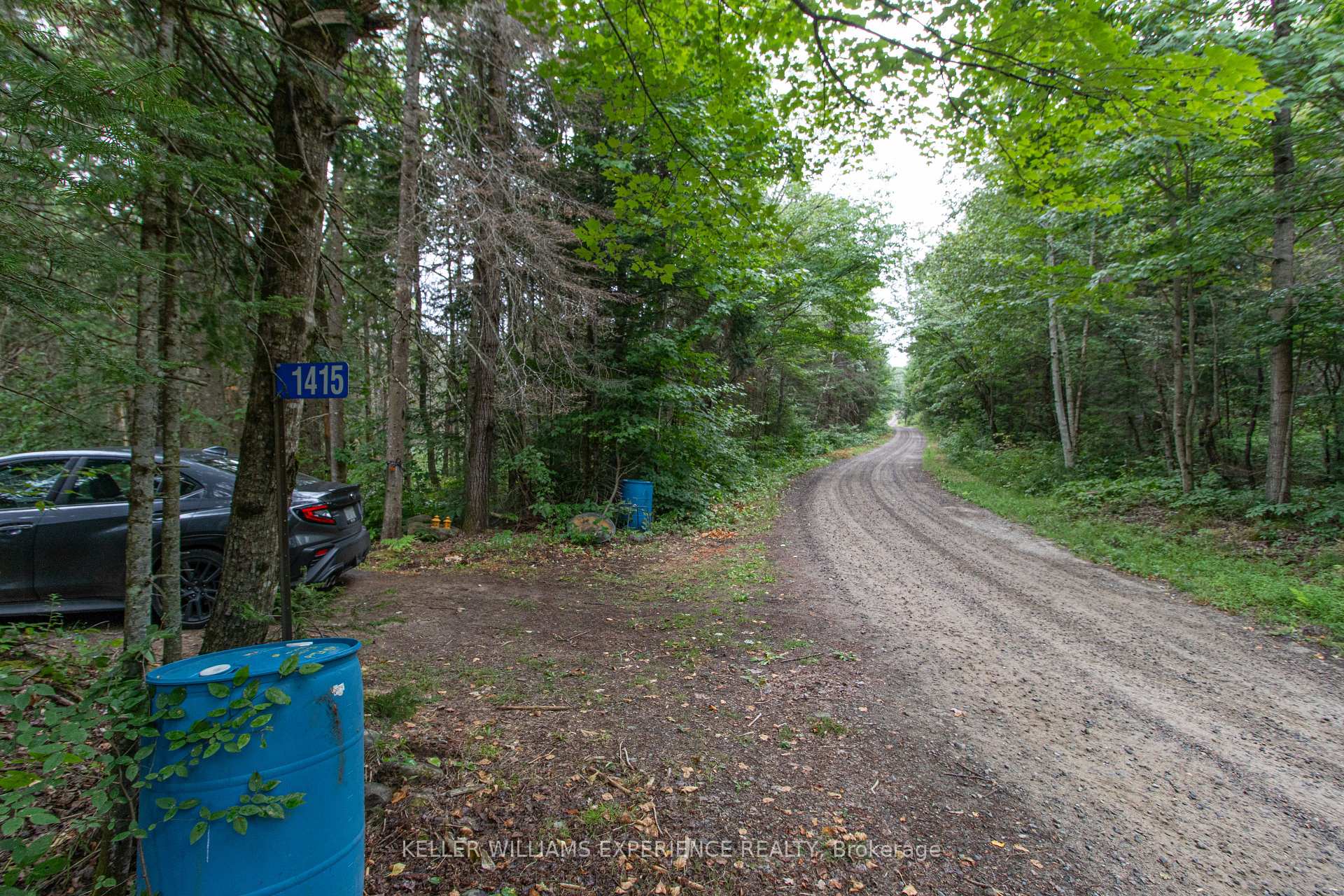 Photo 21 of 1415 Long Lake Road, Perry, Novar — HOMEH