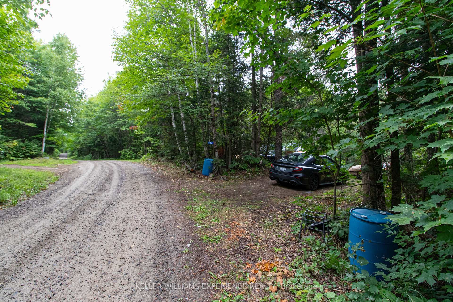 Photo 22 of 1415 Long Lake Road, Perry, Novar — HOMEH