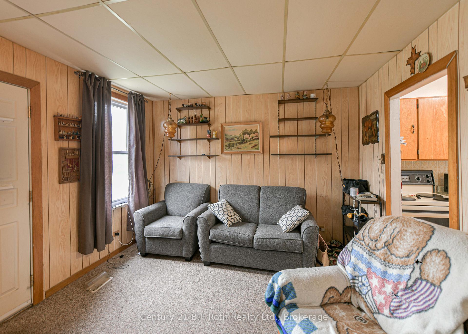 Photo 12 of 82 Poughkeepsie Street, Orillia — HOMEH
