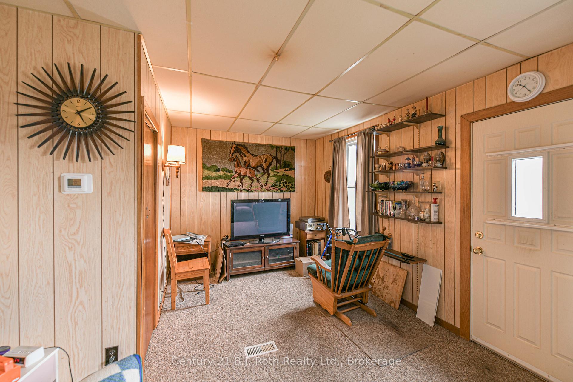 Photo 14 of 82 Poughkeepsie Street, Orillia — HOMEH