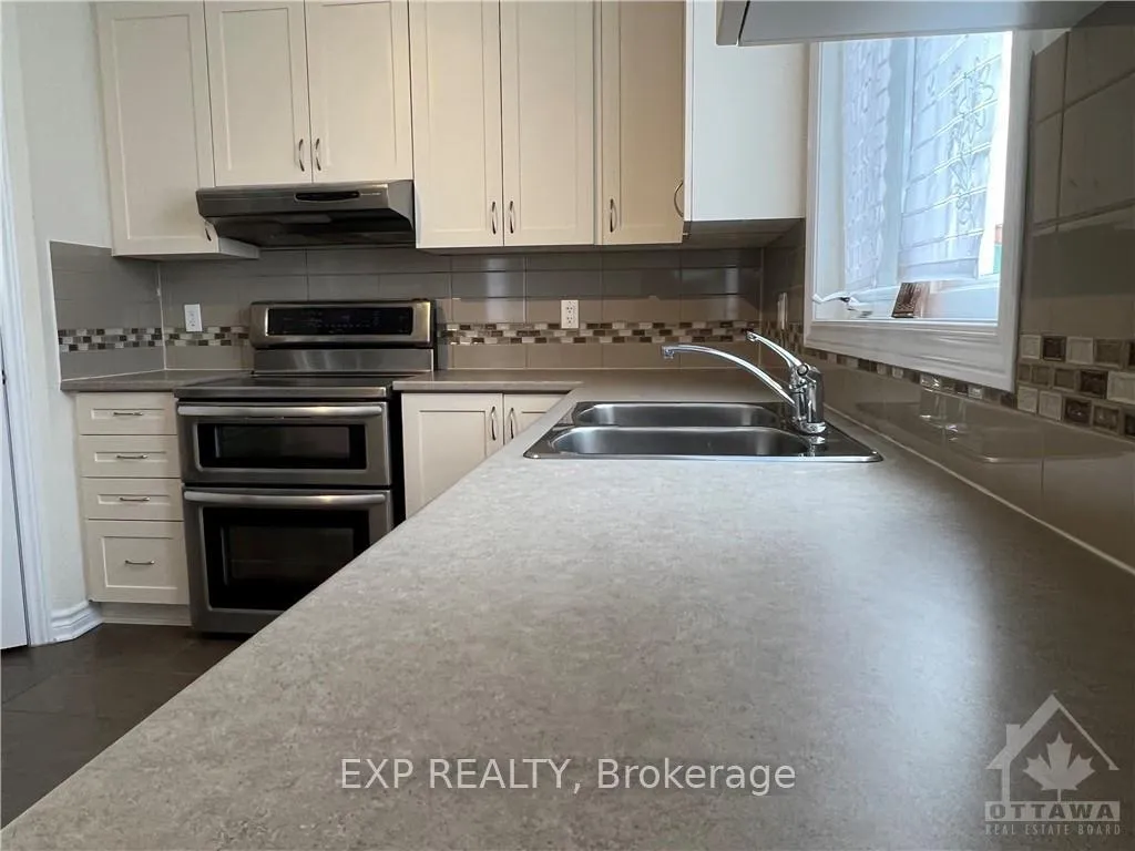 Photo 11 of 541 Caracole Way, Ottawa, Avalon East — HOMEH