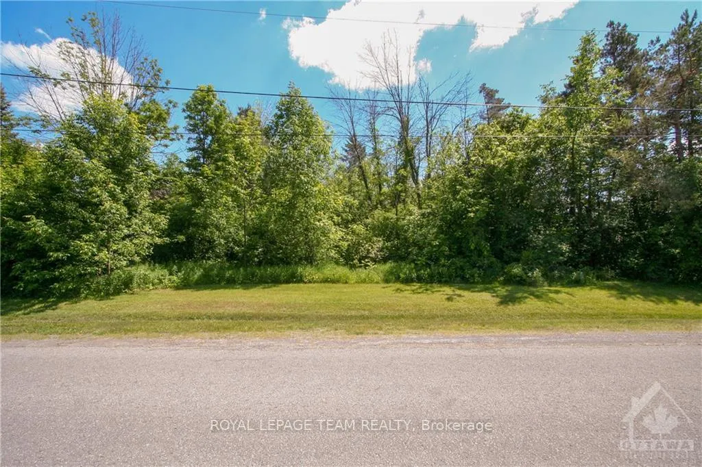 Photo 2 of Lt 13 Silver Fox Crescent, North Dundas, North Dundas (Winchester) Twp — HOMEH