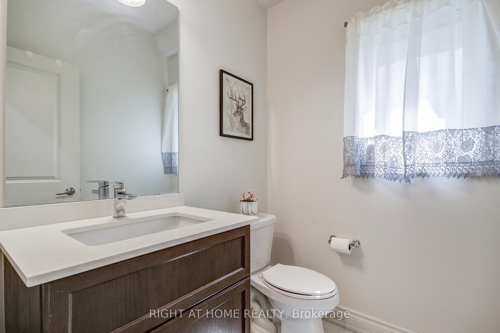 Photo 10 of 1190 Raspberry Terrace, Milton, Ford — HOMEH