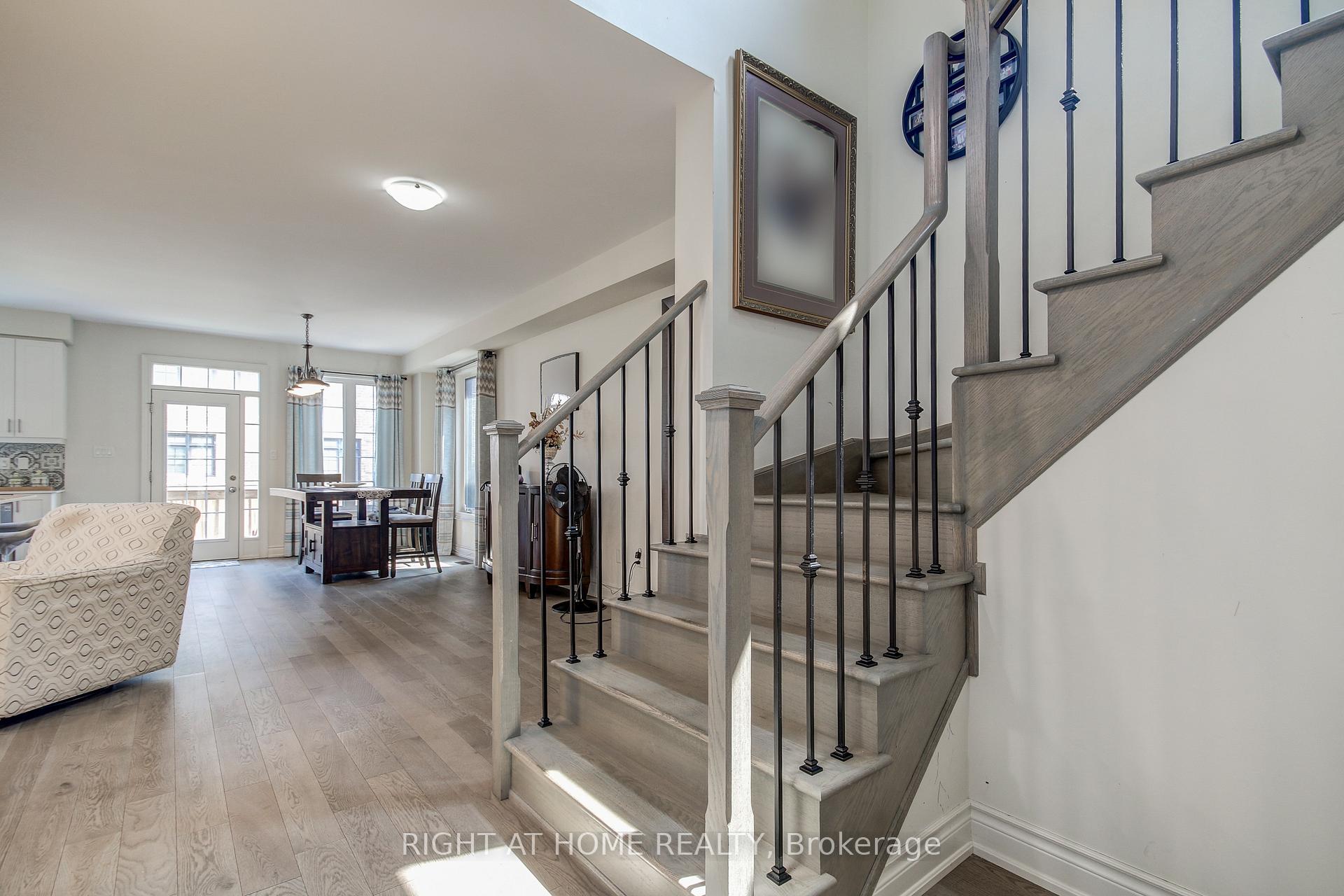 Photo 12 of 1190 Raspberry Terrace, Milton, Ford — HOMEH