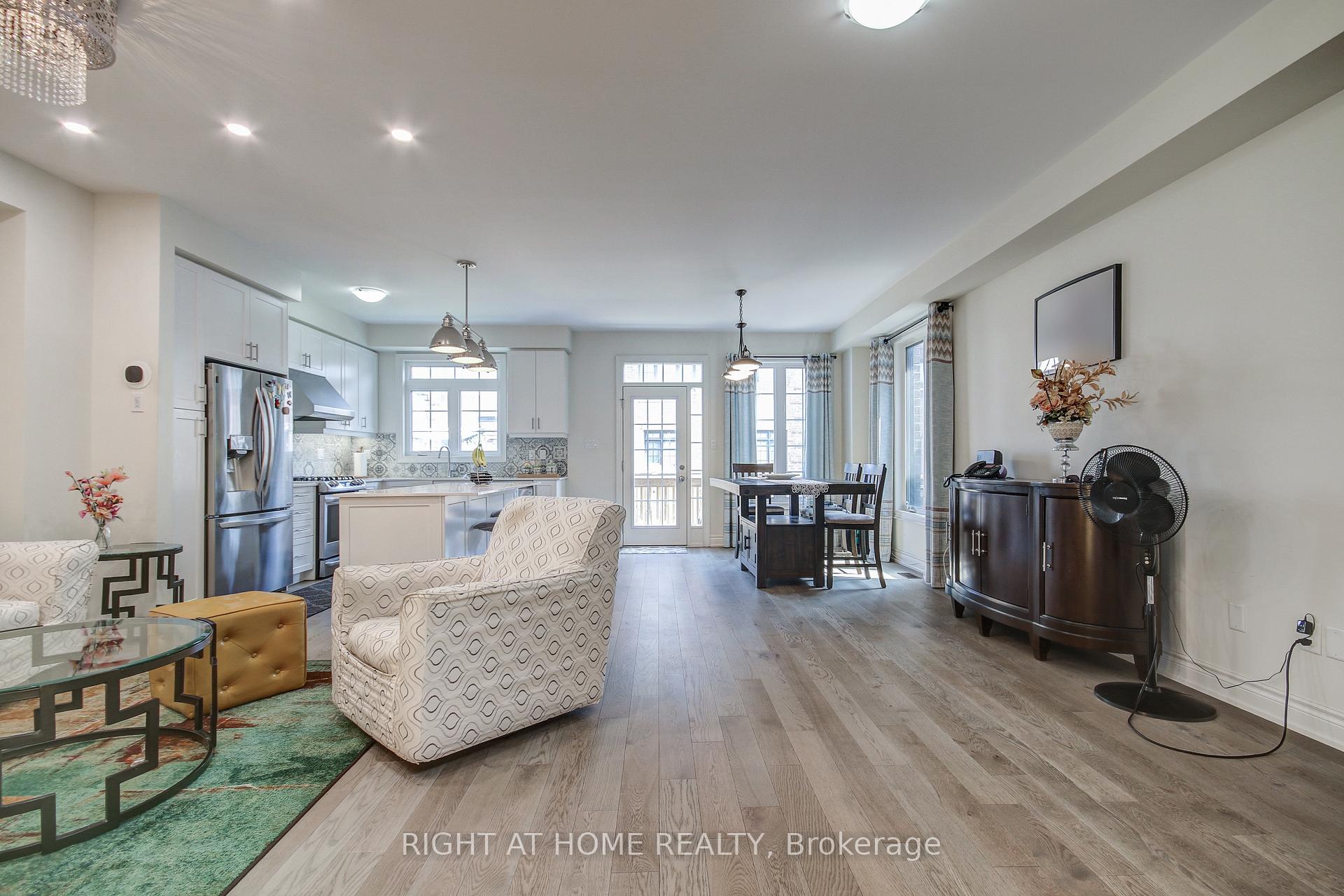 Photo 17 of 1190 Raspberry Terrace, Milton, Ford — HOMEH