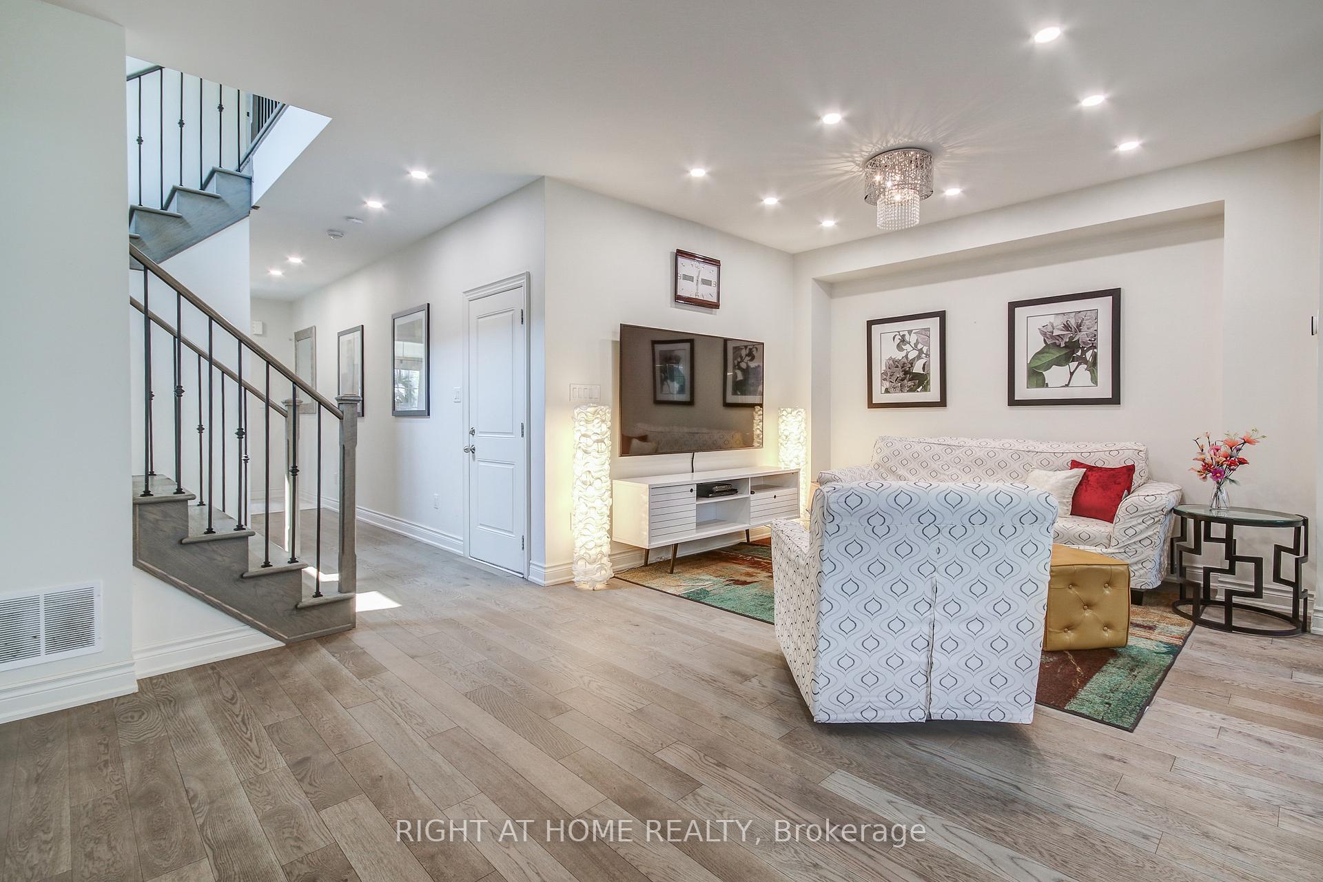Photo 25 of 1190 Raspberry Terrace, Milton, Ford — HOMEH