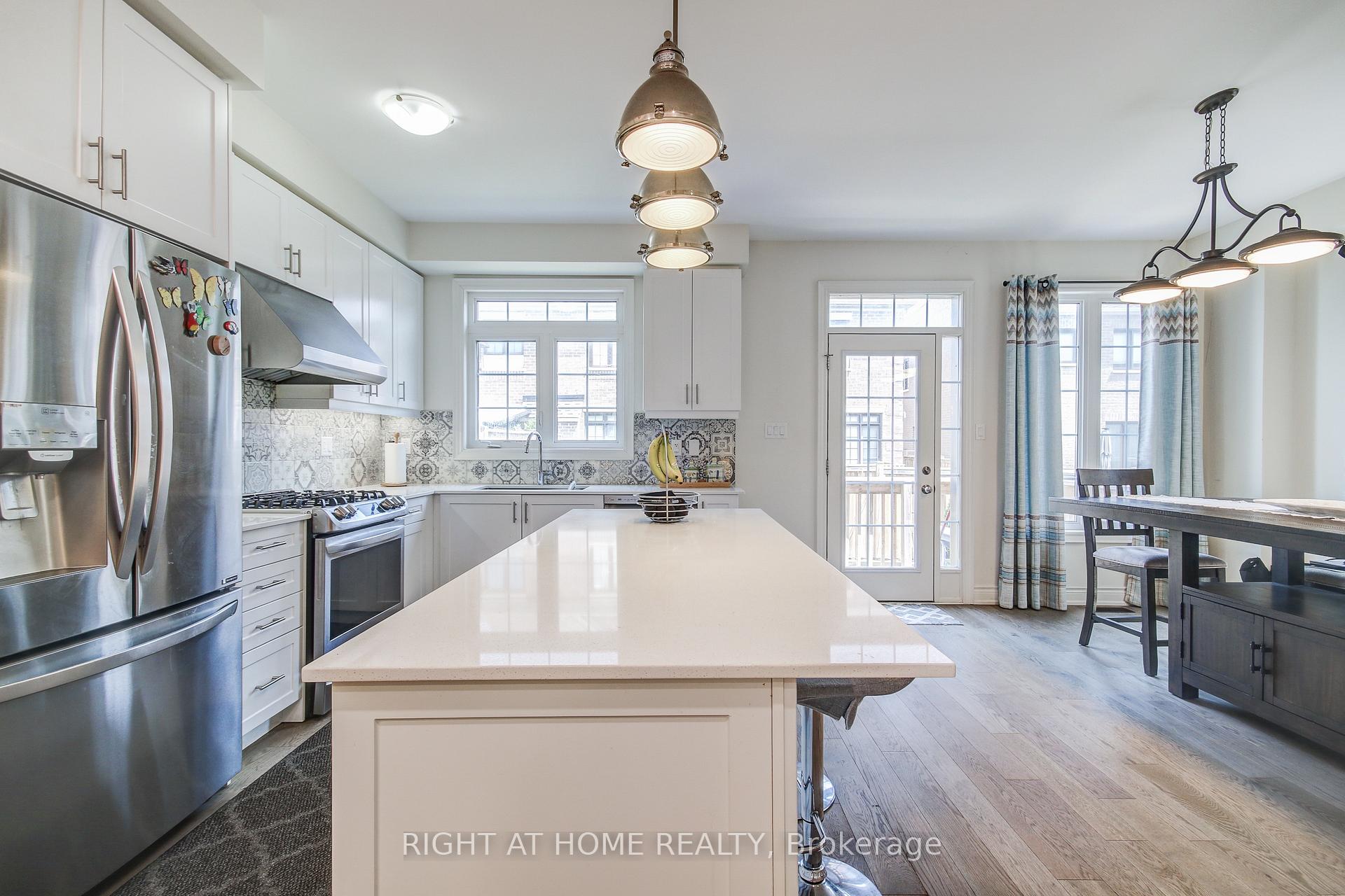 Photo 24 of 1190 Raspberry Terrace, Milton, Ford — HOMEH