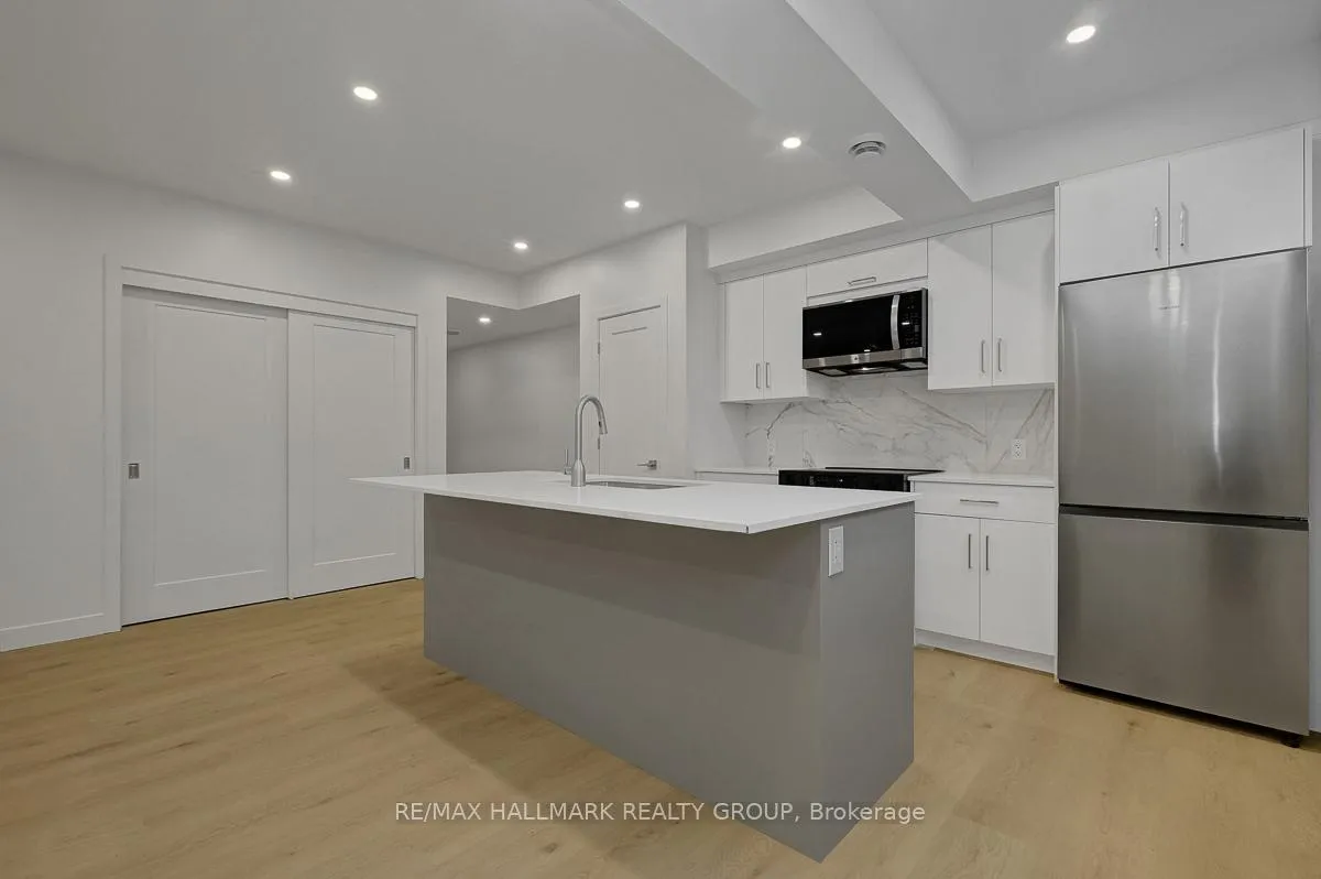 Photo 9 of Unit 2, 199 Columbus Avenue, Ottawa, Overbrook/Castle Heights — HOMEH