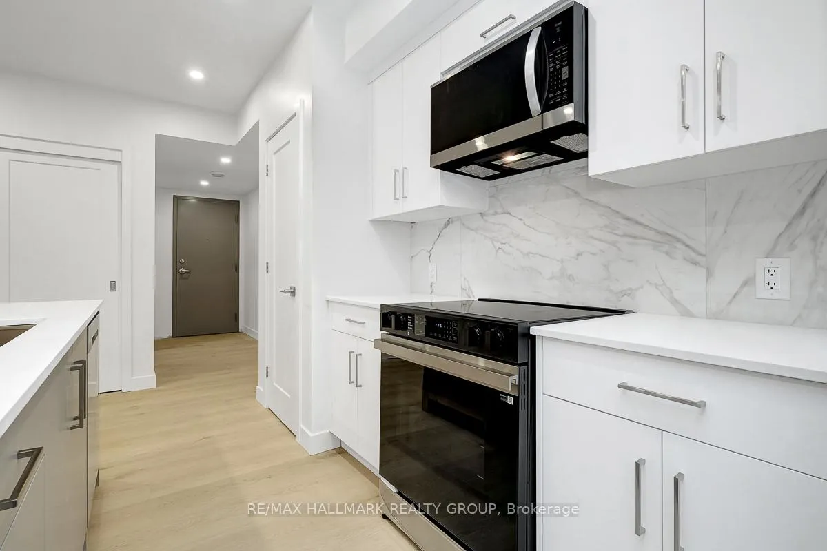 Photo 11 of Unit 2, 199 Columbus Avenue, Ottawa, Overbrook/Castle Heights — HOMEH