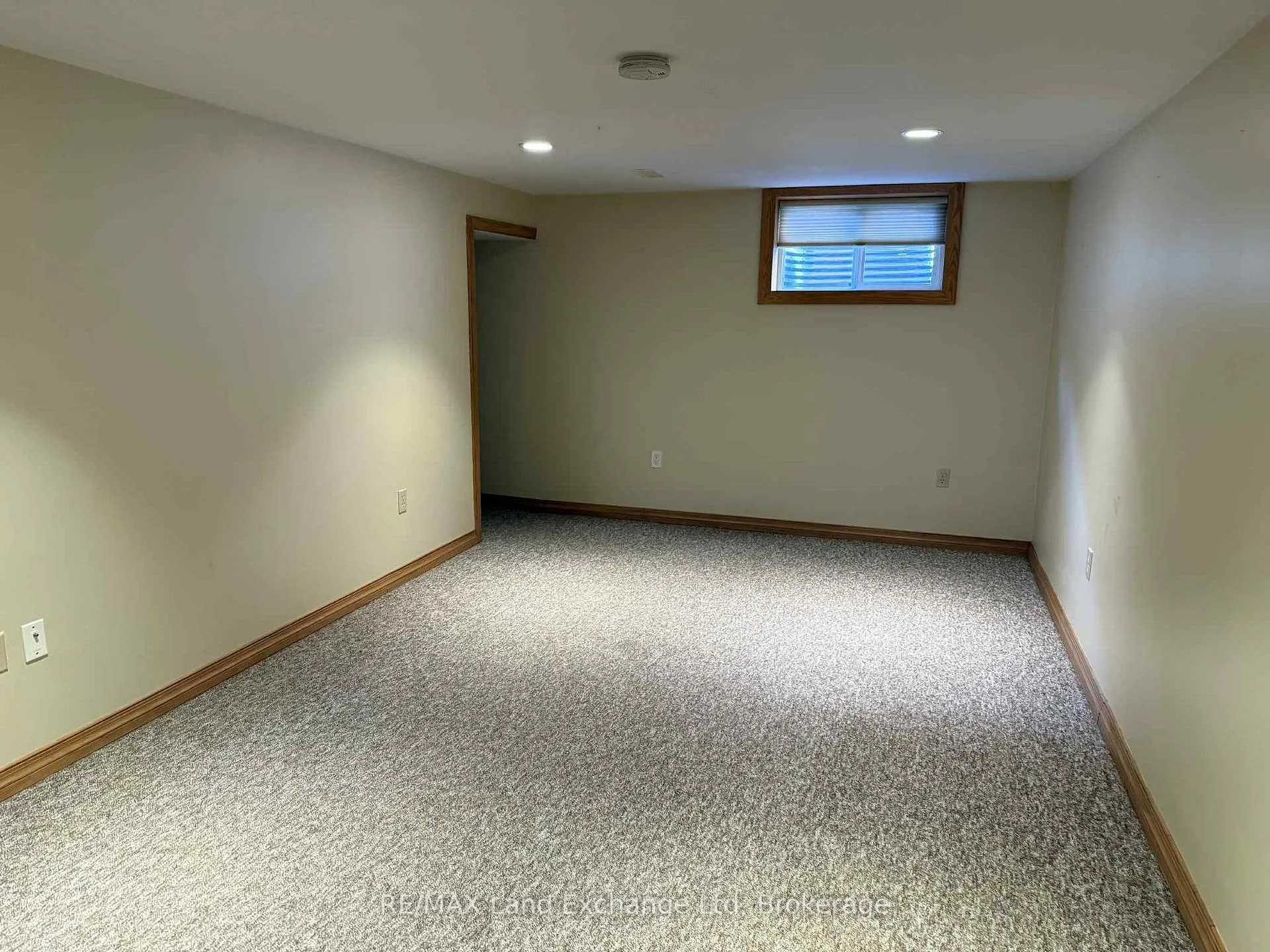 Photo 4 of 161 Catherine Street, North Huron, Wingham — HOMEH
