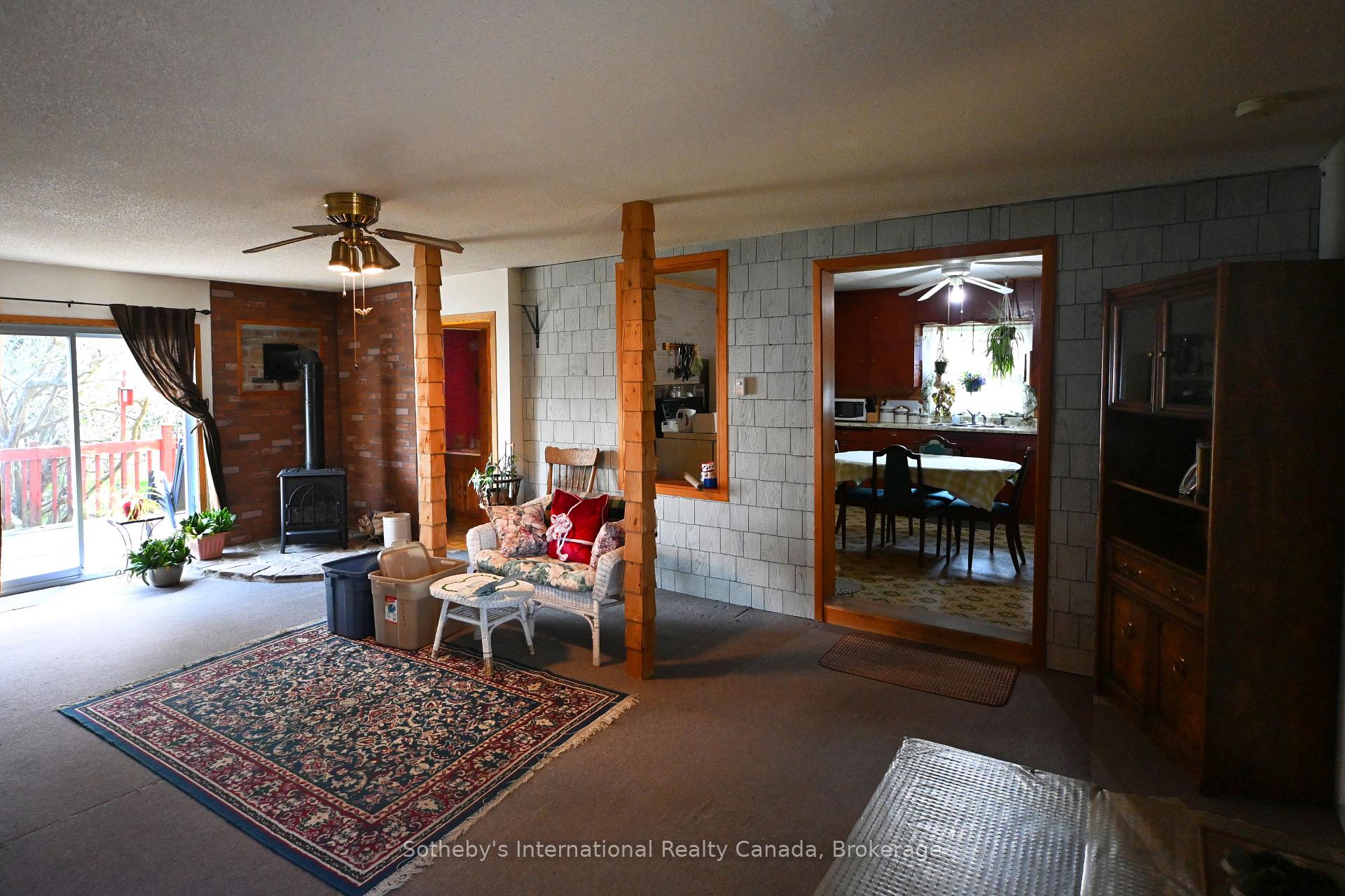 Photo 4 of 74 Cascade Street, Parry Sound — HOMEH