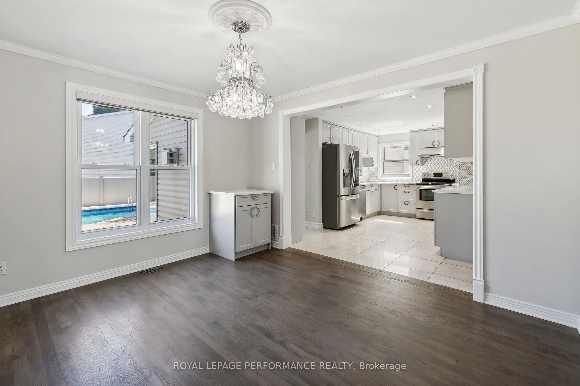 Photo 10 of 1873 Du Clairvaux Road, Ottawa, Chapel Hill — HOMEH